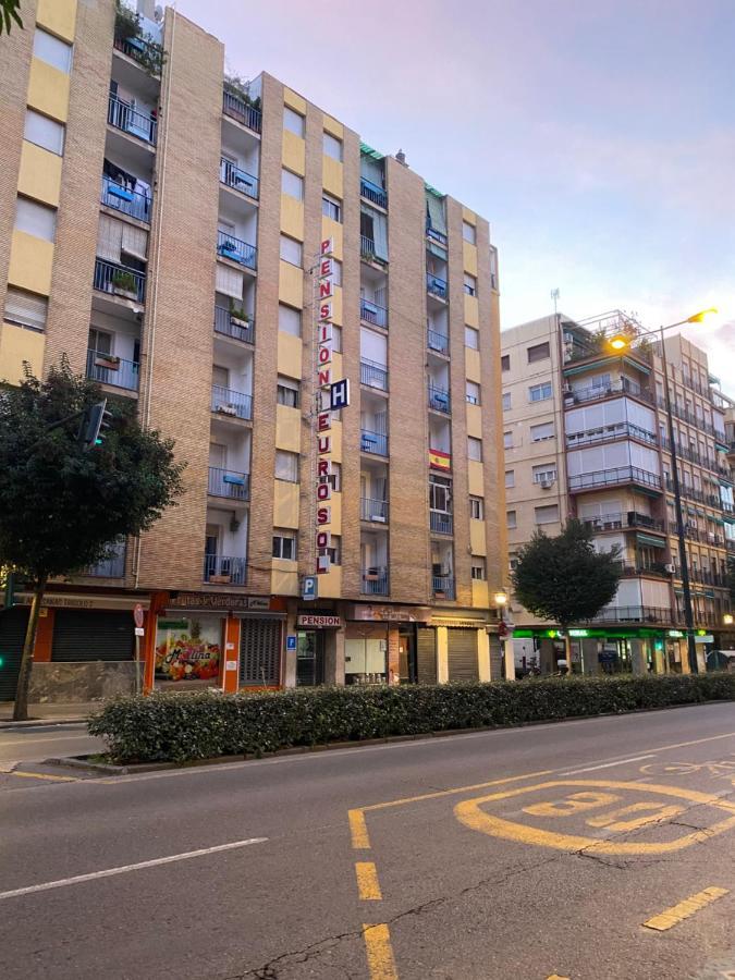 Pensión Eurosol Granada Exterior foto